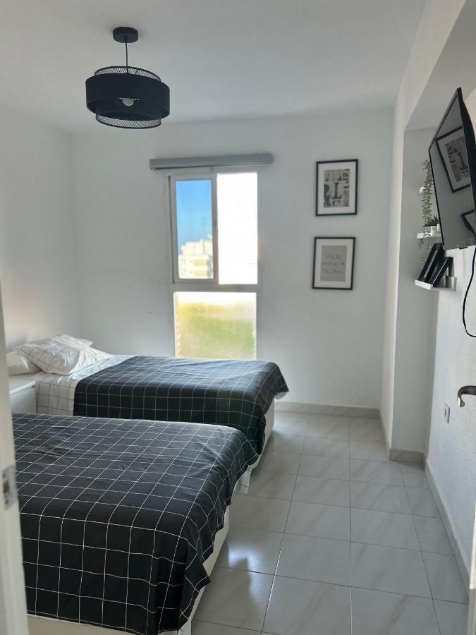 Apartamentos Acuario ベナルマデナ エクステリア 写真