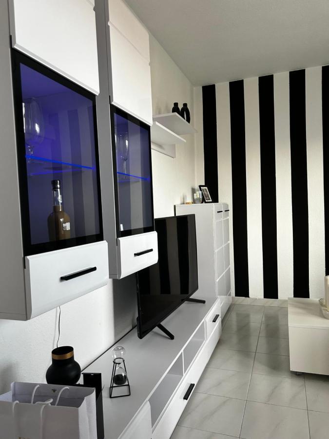 Apartamentos Acuario ベナルマデナ エクステリア 写真