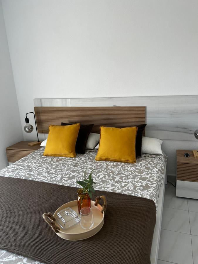 Apartamentos Acuario ベナルマデナ エクステリア 写真